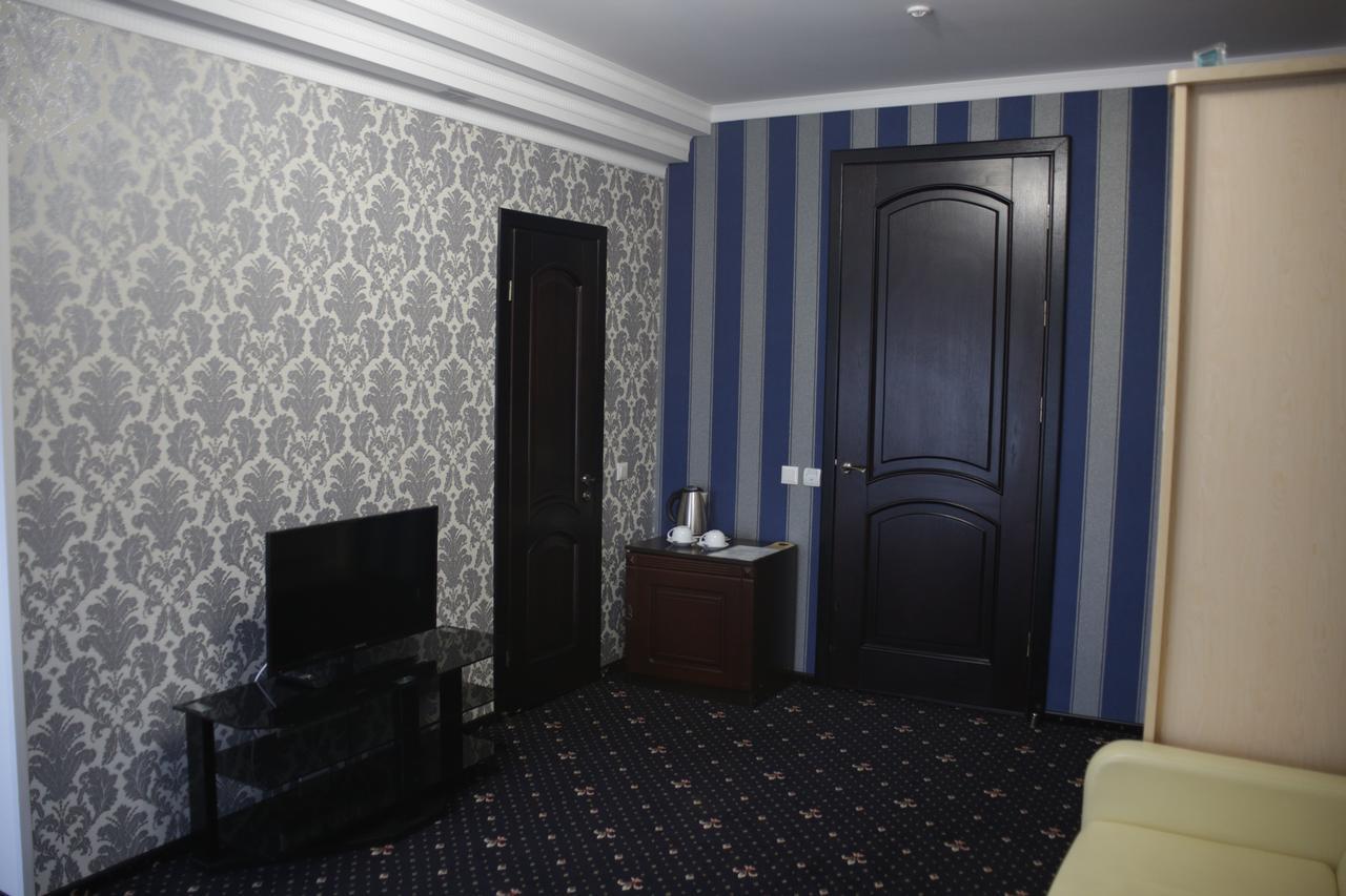 Garden Hall Тернополь Экстерьер фото