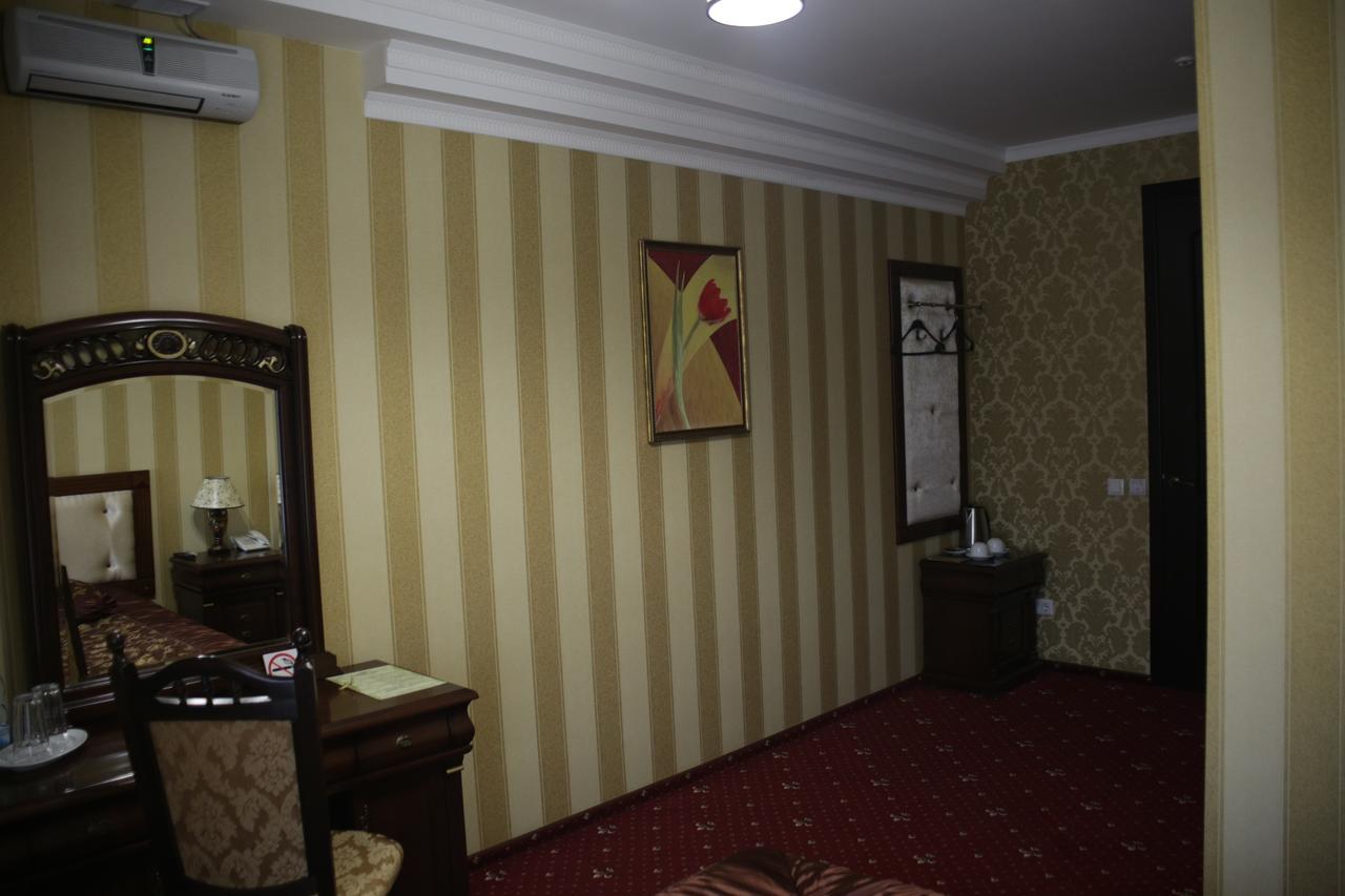 Garden Hall Тернополь Экстерьер фото