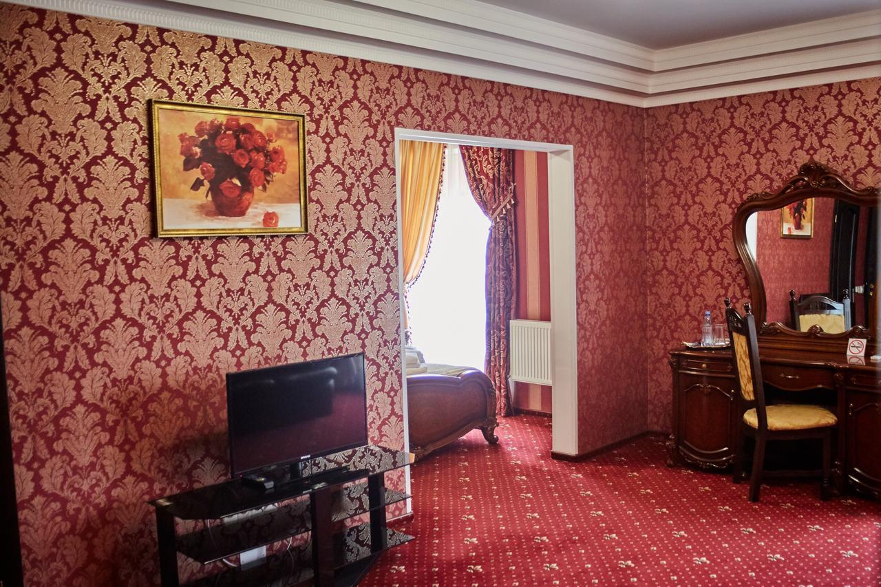 Garden Hall Тернополь Экстерьер фото