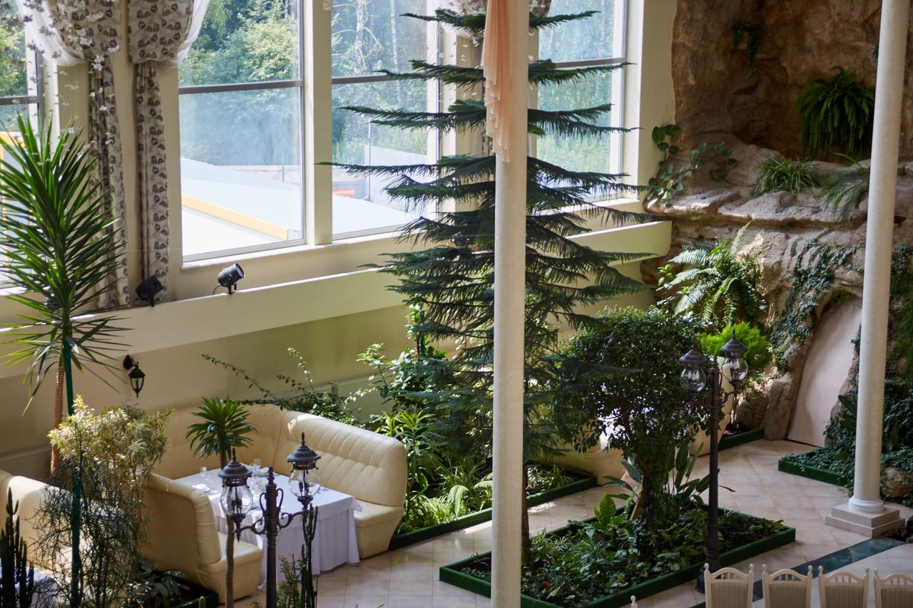 Garden Hall Тернополь Экстерьер фото